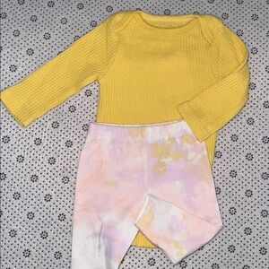 🛍 CUTE LITTLE GIRLS OUTFIT SIZE 0-3 MONTHS 🛍